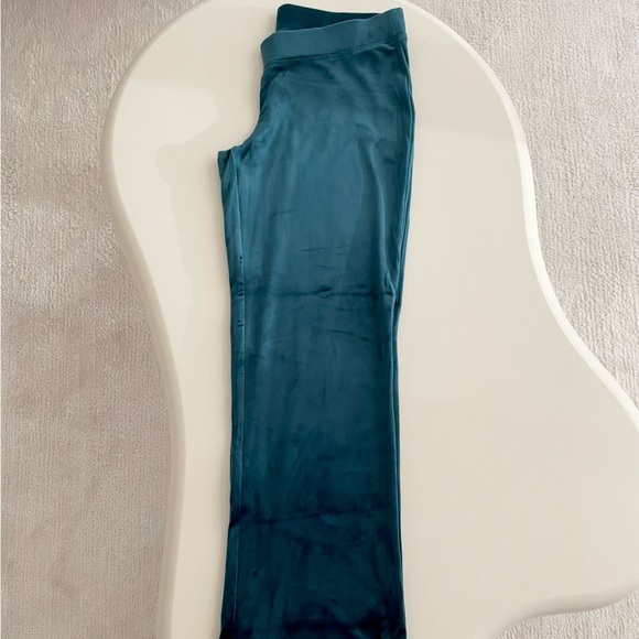 Juicy Couture Teal Velour Pants & Jumpsuit Set - Picture 4 of 6